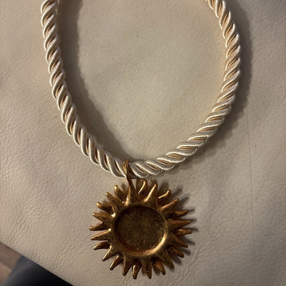 Zara Sun Necklace